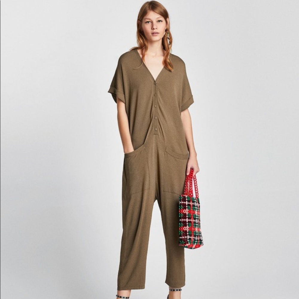 🆕 Zara Army Green Oversized Knit Jumpsuit